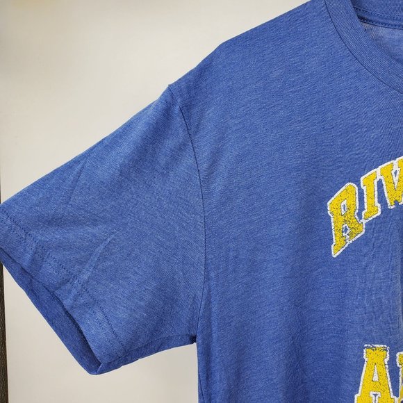 NWT Box Lunch Archie Comics Riverdale Alumni Women's Shirt Size XL - Picture 7 of 9